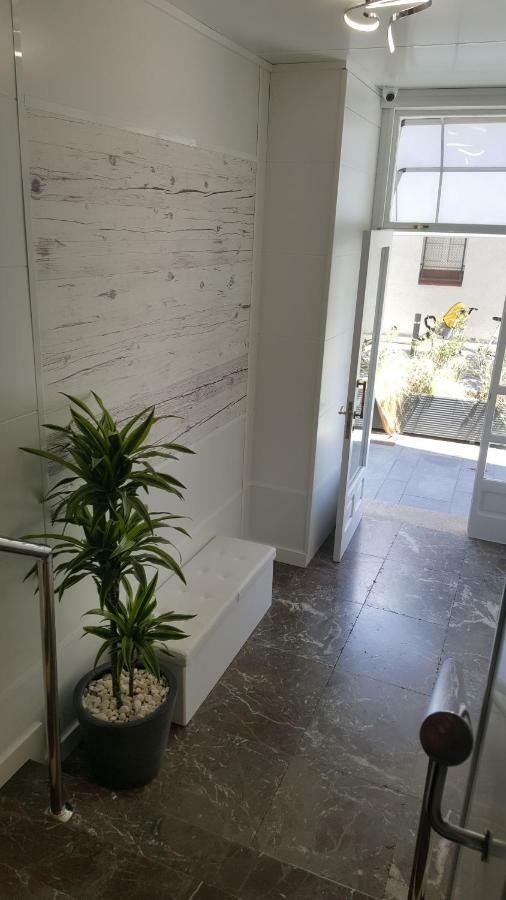 Hostal Can Joanet 坎布里尔斯 外观 照片