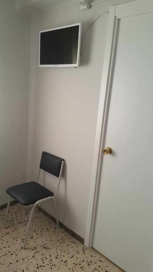 Hostal Can Joanet 坎布里尔斯 外观 照片