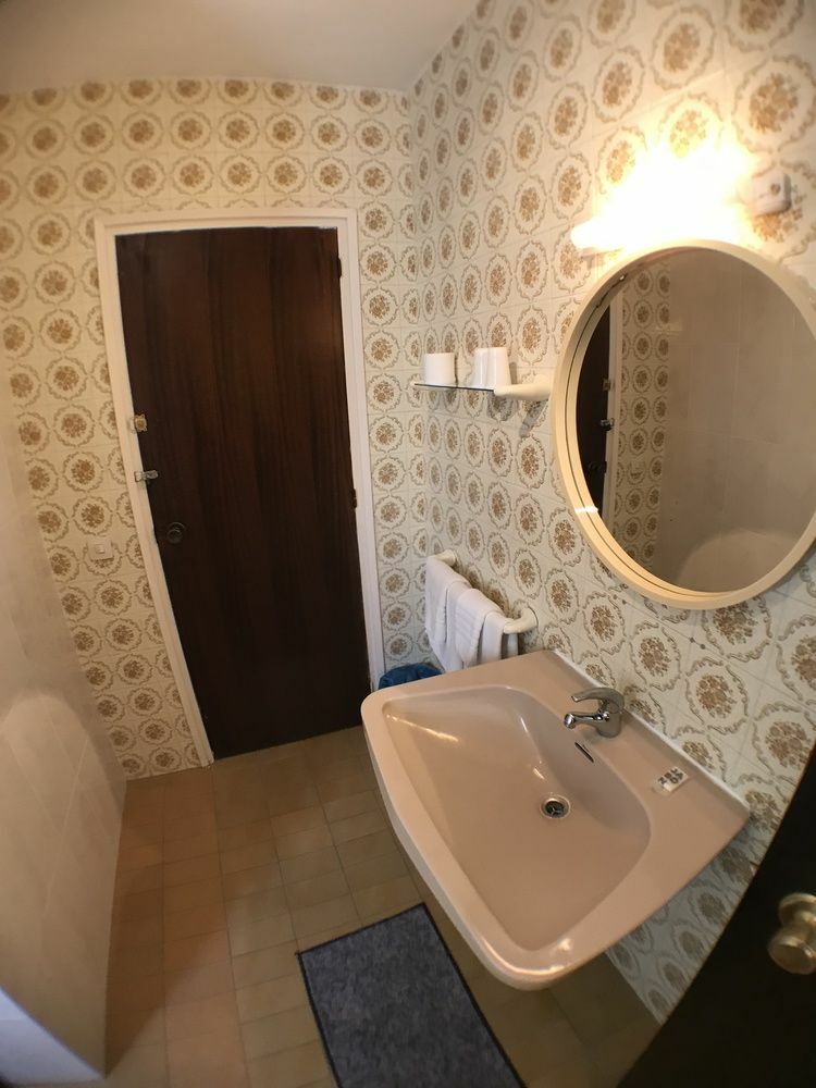 Hostal Can Joanet 坎布里尔斯 外观 照片